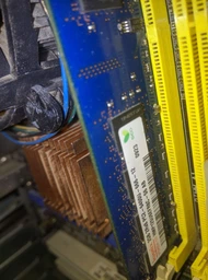 Оперативна пам'ять Hynix DDR2-800 2048MB PC2-6400 (HYMP125U64CP8-S6) фото от покупателей 5