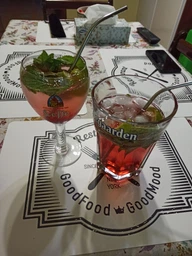 Металеві еко трубочки для напоїв STRAWS BAR багаторазові соломинки для коктейлів з металу в наборі 8 штук і 2 щітки для чищення ROSE GOLD (SRSTRROSGLD01) фото від покупців 9