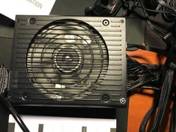 Блок питания Corsair HX1000i (CP-9020259) фото от покупателей 6
