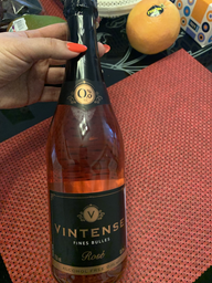 Вино ігристе Vintense Fines Bulles Rose Безалкогольне 0.75 л 0% (5415270100179) фото від покупців 2