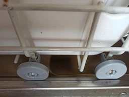 Комплект колес нижнего ящика для посудомоечной машины Electrolux 50286965004 (8 шт.) 09962 фото от покупателей 1