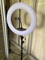 Кільцева лампа LUMERTY Premium 45см-96Вт / світлодіодне LED кільце на штативі з кріпленням для телефону - для фото/ видео, селфі, набір для блогерів, beauty-майстрів (96watt-346) фото від покупців 7