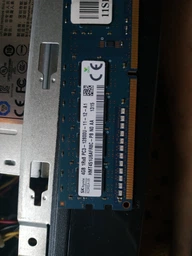 пам'ять Hynix DDR3 4GB 1600 MHz CL11, 1.5V (HMT451U6AFR8C-PB)