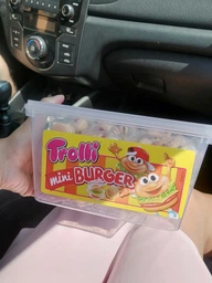 Великий желейний Trolli Burger XXL із різними фруктовими смаками 50 г фото від покупців 1