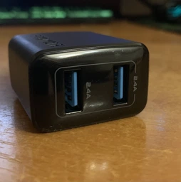 Мережевий зарядний пристрій Promate BiPlug 12 Вт 2 USB Black (biplug.black) фото від покупців 10