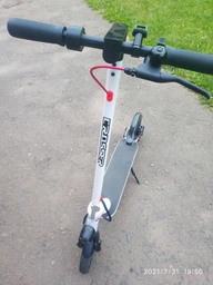 Электросамокат Crosser E9 Premium Tire 10" Pneumatic (Чёрный) MG9007/EU фото от покупателей 13