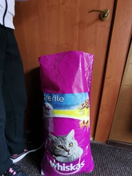Сухий корм для стерилізованих котів Whiskas з куркою 1,75 кг фото від покупців 2