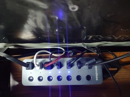 USB хаб Blueendless BS-HU701 USB 3.0 7 портів алюмінієвий з блоком живлення hub концентратор фото від покупців 2