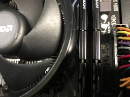 Оперативная память Kingston Fury DDR4-2666 8192MB PC4-21300 (Kit of 2x4096) Beast Black (KF426C16BBK2/8) фото от покупателей 7