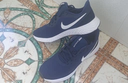 Мужские кроссовки для бега Nike Revolution 5 BQ3204-001 48.5 (14US) 32 см Черные (193151520821) фото от покупателей 2