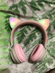 Беспроводные детские Наушники с кошачьими Ушками с подсветкой с FM-Радио с MicroSD CatEar BT028C Розовые фото от покупателей 8