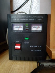 Стабилизатор напряжения Forte TVR-2000VA (28986) фото от покупателей 5