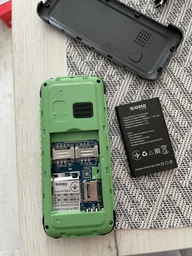Мобільний телефон Sigma mobile X-style 18 Track Dual Sim Black/Red фото від покупців 4