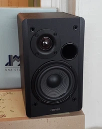 Акустическая система Edifier R1280DB Black 2.0 фото от покупателей 1