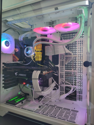 Корпус Thermaltake View 51 Tempered Glass ARGB Edition Snow (CA-1Q6-00M6WN-00) фото від покупців 2