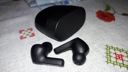 Наушники Philips TAT2206 True Wireless IPX4 Black (TAT2206BK/00) фото от покупателей 4