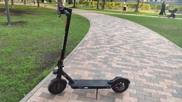 Электросамокат Crosser E9 Premium Tire 10" Pneumatic (Чёрный) MG9007/EU фото от покупателей 9