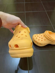 Женские кроксы Crocs Jibbitz Classic Bae Clog W 206302-100 37-38 (M5/W7) 23 см White (2000000000198_191448510982) фото от покупателей 8