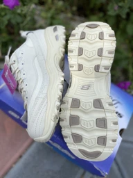 Женские кроссовки Skechers D`lites Fresh Start 11931-WSL 38 Белые (889110354339) фото от покупателей 11