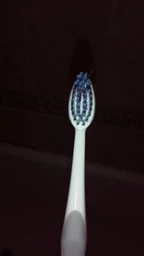 Зубна щітка Sensodyne Чутливість зубів і захист ясен (5054563062864) фото від покупців 4