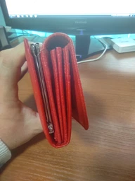 Женский кошелек из натуральной кожи с монетницей на защелке и отделениями для карт, красный 62632 фото от покупателей 2
