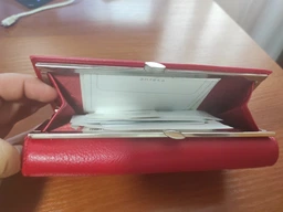 Женский кошелек из натуральной кожи с монетницей на защелке и отделениями для карт, красный 62632