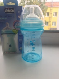 Бутылочка для кормления Chicco Natural Feeling Color пластиковая 330 мл 6 м+ Голубая (81335.20)
