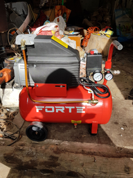 Компрессор воздушный Forte FL-24 24 л
