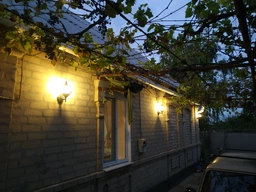 Настінний вуличний світильник Brille GL-81P A small BK IP23 (34-351)
