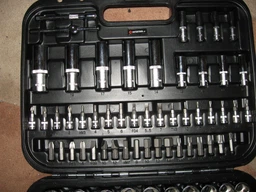 Набір інструменту Intertool 1/4" x 1/2" 110 од. Storm (ET-8110) фото від покупців 13