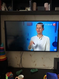 Телевизор Samsung UE43TU7100UXUA фото от покупателей 8
