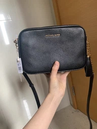 Жіноча сумка Michael Kors Ginny Medium Logo Crossbody Bag (32F8GF5M2B) фото від покупців 1