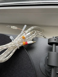 Проигрыватель винила Pro-Ject Primary E Phono OM NN Black фото от покупателей 5