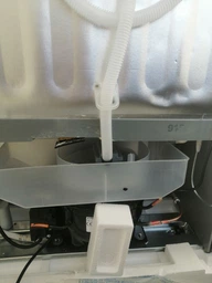 Двокамерний холодильник WHIRLPOOL W7 921O K AQUA фото від покупців 4