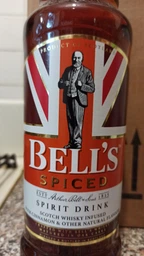 Алкогольный напиток Bell's Spiced 0.7 л 35% (5000387906907) фото от покупателей 3