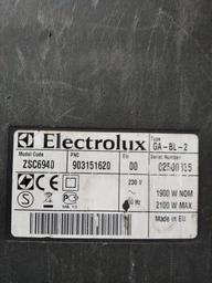 HEPA фильтр для пылесоса Electrolux 1130939018, ELO12, 148*119*24 мм фото от покупателей 9