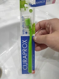 Зубная щетка детская Curaprox CS Kids ультра-мягкая d 0.09 мм синяя (CS Kids-01) фото от покупателей 7