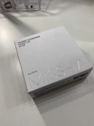 Увлажняющее тональное средство №21 Missha M Magic Moisture Cushion Moist Up SPF50+/PA+++ 15 g (1480118КР) фото от покупателей 6
