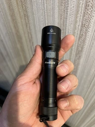 Ліхтар ручний Fenix C6V3.0 (C6V30) фото від покупців 5