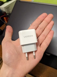 Мережевий зарядний пристрій UGREEN CD241 Mini PD 20W Fast Charger USB Type-C White (10220) фото від покупців 2
