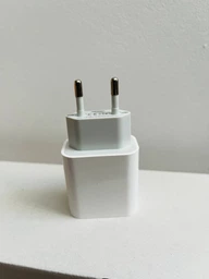 Сетевое зарядное устройство для iPhone Power Adapter 18W USB-C Блок питания для айфон Type-C Адаптер для зарядки White фото від покупців 3