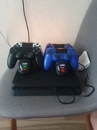 Зарядная станция DOBE® TP4-889 для геймпадов DualShock 4 (PS4) с LED индикаторами (Black) 428993972 фото от покупателей 6