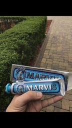 Зубна паста Морська М'ята з фтором Marvis Aquatic Mint 25ml фото від покупців 5