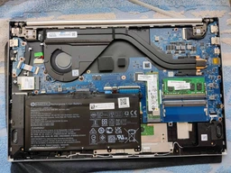 Ноутбук HP Pavilion 15-eh1107ua (4A7N3EA) Silver / AMD Ryzen 3 5300U / RAM 8 ГБ / SSD 512 ГБ / Подсветка клавиатуры