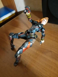 Фигурка Marvel Universe Variant Play Arts Kai Black Widow (Square Enix, высота 29 см) фото от покупателей 6