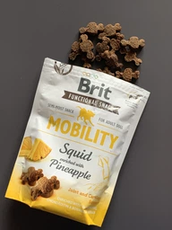 Ласощі для собак Brit Care Mobility кальмар з ананасом 150 г (8595602539932) фото від покупців 1