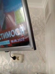 Телевізор Kivi 32H710KB фото від покупців 3