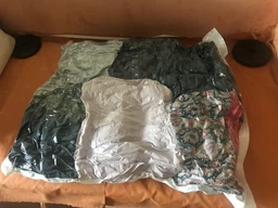 Вакуумні Пакети для Одягу Comshop - Комплект з 6 пакетів фото від покупців 6