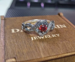 Вінтажна срібна каблучка з червоним фіанітом (АРТ. №960) Розмір 18.5 Dadiverin Jewelry фото от покупателей 3