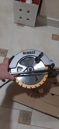 Пила циркулярна DeWalt DWE560